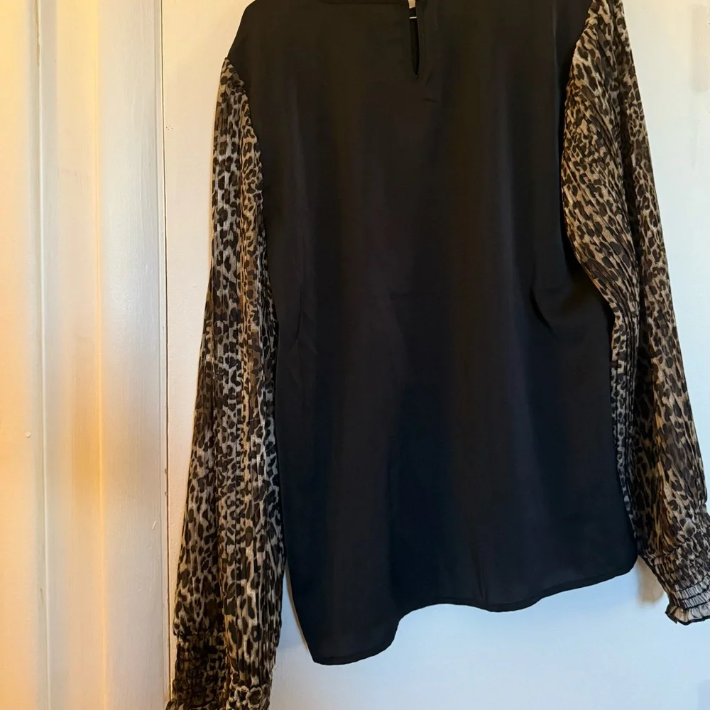 Black Top with Leopard Print Sleeves - Picture 2 of 2